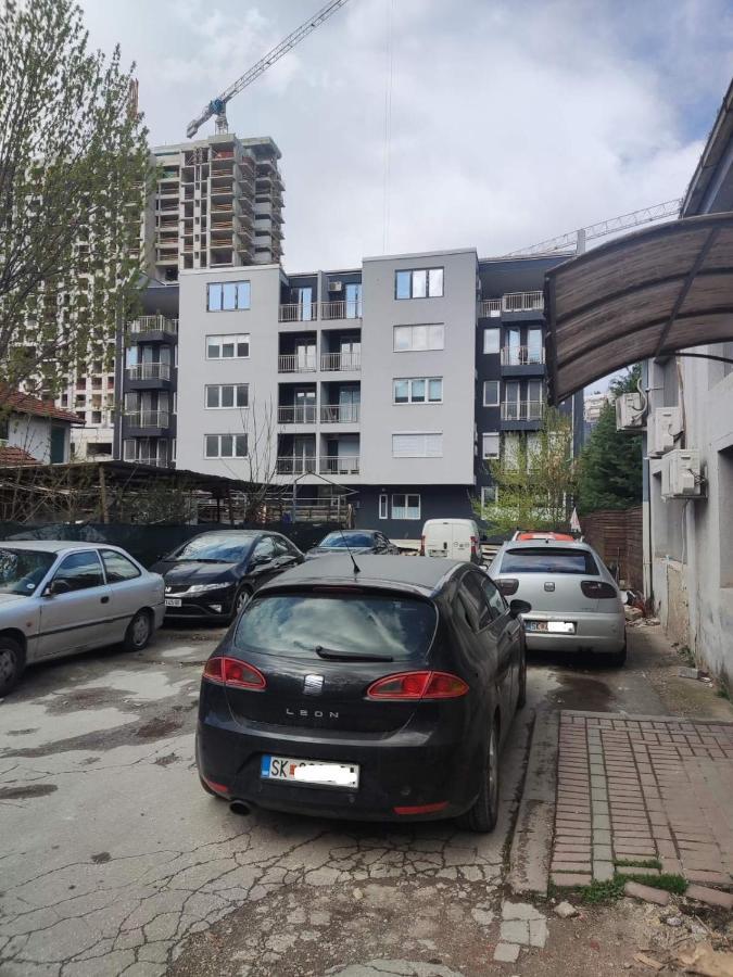 Sarah - City Apartment Skopje Exterior foto